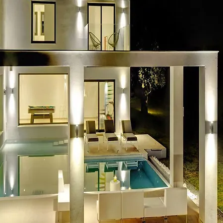 Luxury Eve Apartment *