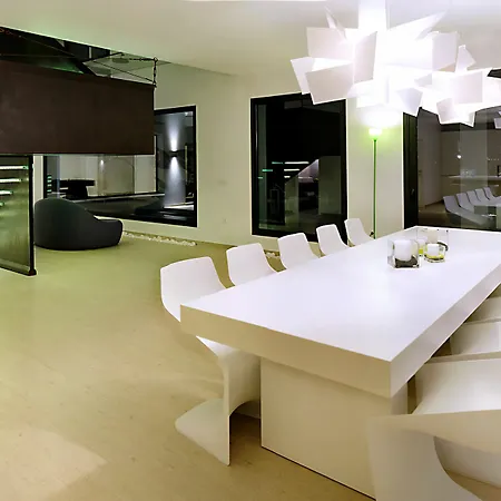 Luxury Eve